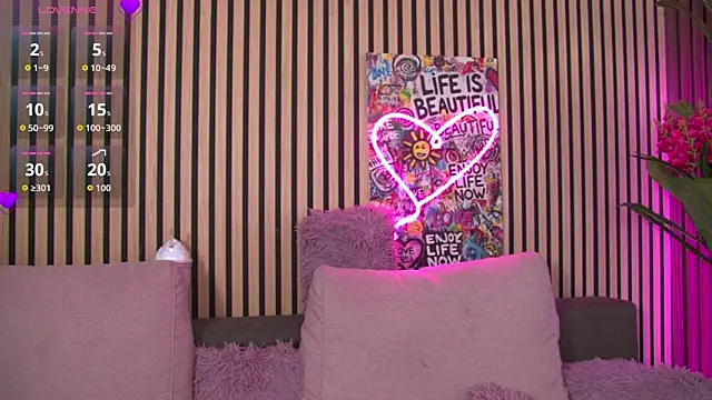 MirunaHaze live sex cam