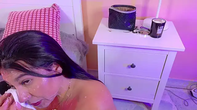 KendalMilleer's cam snapshot