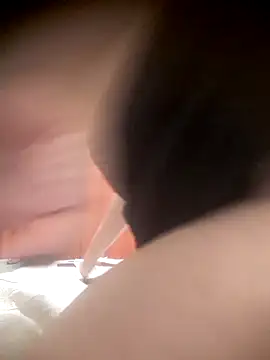 sua_sub_ live sex cam