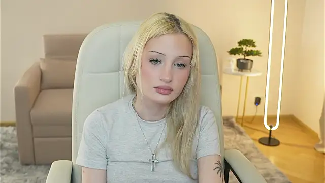 LolaStusse's cam snapshot