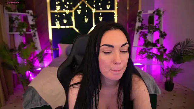 Effie_luvv's cam snapshot