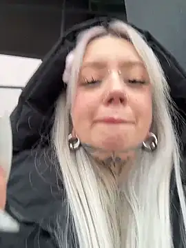 Chiibi's cam snapshot