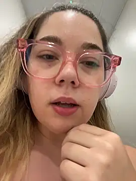 brooklynivy live sex cam