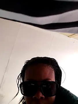 prettiechanti's cam snapshot