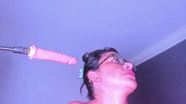 sophie_1_'s cam snapshot