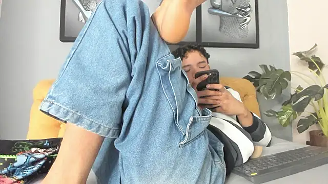 camillo_virgil live sex cam