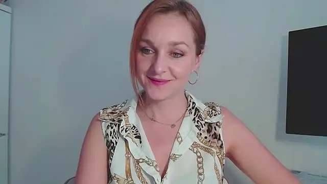 AliciaDesire's cam snapshot