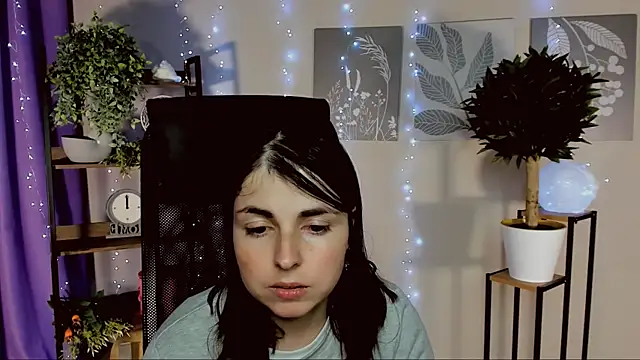 MartaEdams's cam snapshot