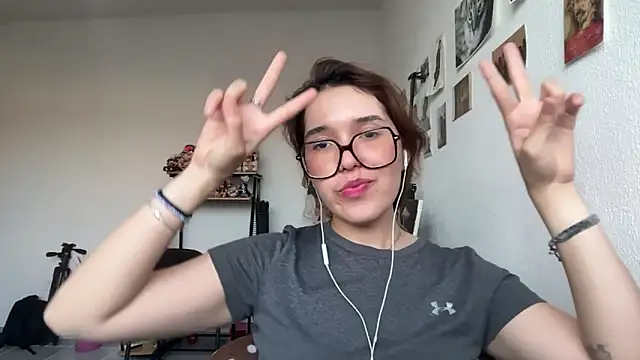 ShebaBonne's cam snapshot