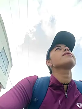 _andrea30 live sex cam