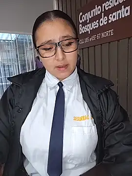 Cute_Penelope live sex cam