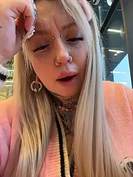 Chiibi's cam snapshot