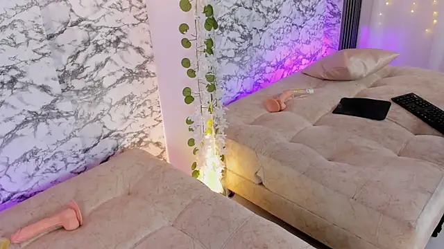 soffi_joness23 live sex cam