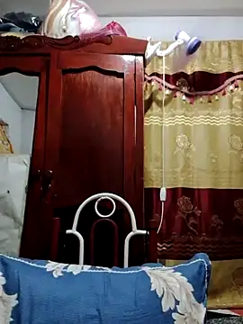 merr_ann123's cam snapshot