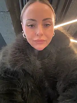 EmaSalis live sex cam