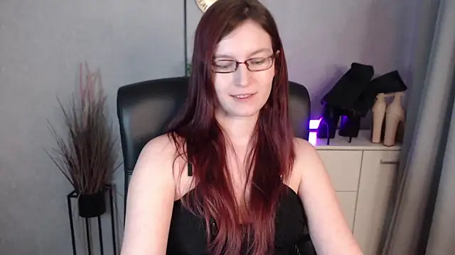 emmaxDelight's cam snapshot