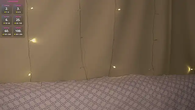 AnnyBangs's cam snapshot