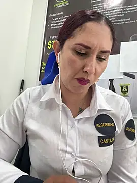 Megan-01-'s cam snapshot