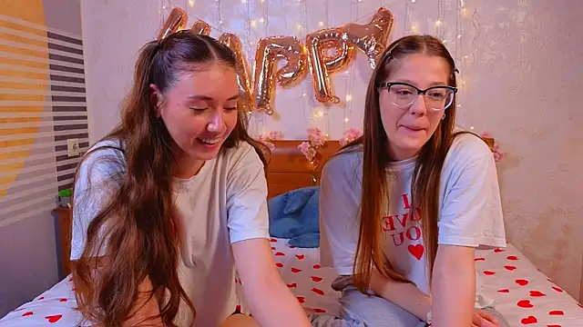 MelanieTwice's cam snapshot