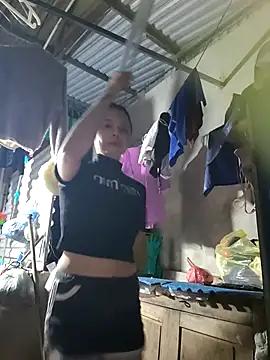 Basanis68's cam snapshot