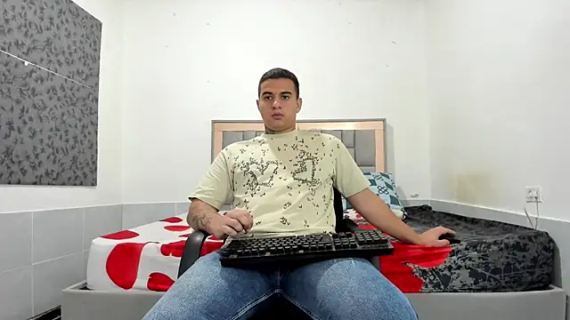 simookeler live sex cam