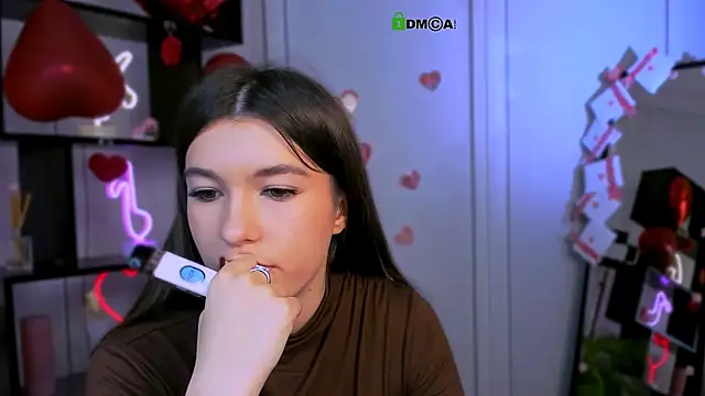 elis_sunny's cam snapshot