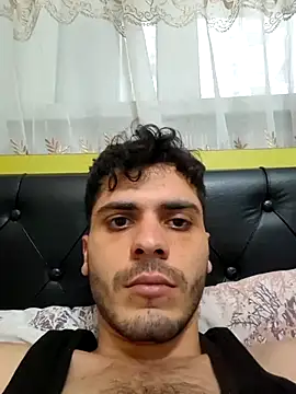 Handsomeboy3344's cam snapshot