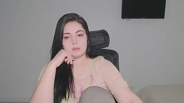 LackyCharm's cam snapshot