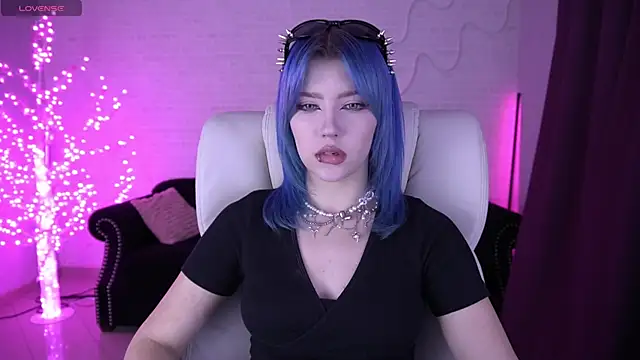 SelenaIris live sex cam