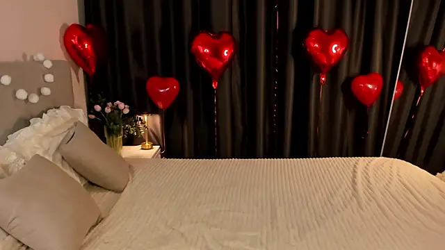 EffieMinki live sex cam