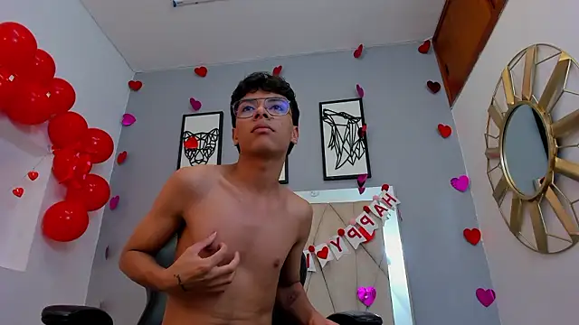 adams_bobby live sex cam