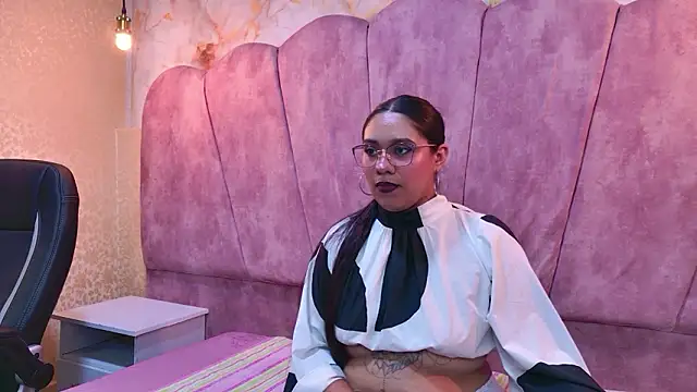 SasshaSpicy's cam snapshot