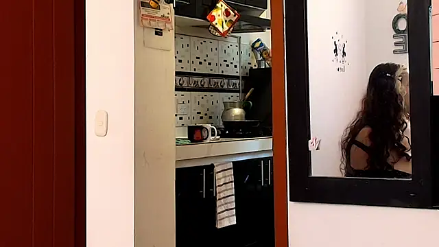 Husbands_Horny live sex cam