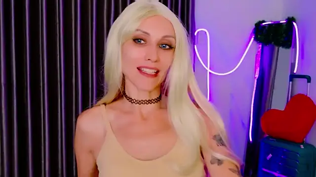 betty_xoxoo live sex cam