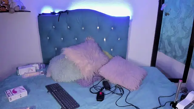 Gemma_honey's cam snapshot