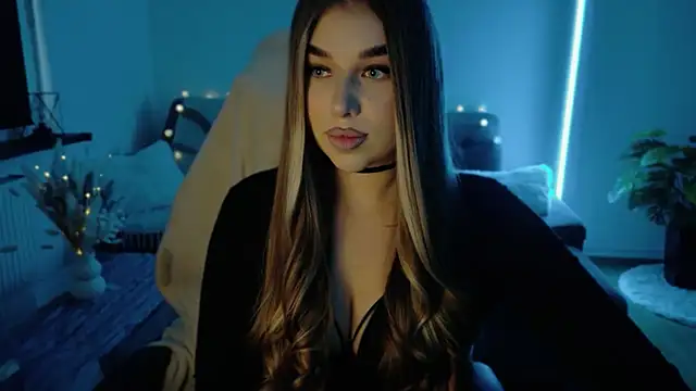 _your_Tessa_'s cam snapshot