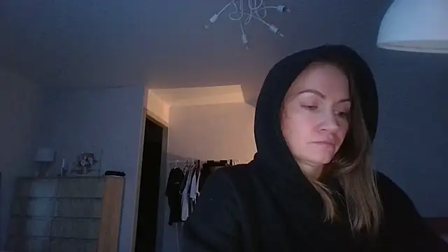 Thavione's cam snapshot