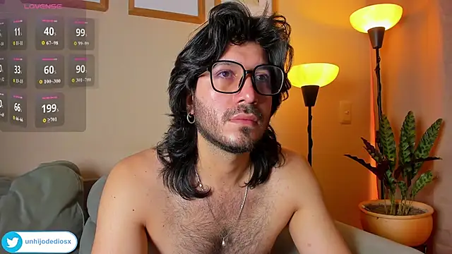 Ackerman_Eren_ live sex cam