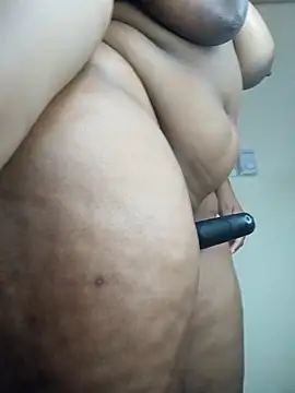 queennapal live sex cam