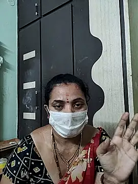 bhavyasri_55's cam snapshot