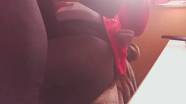 Michaelo666 live sex cam