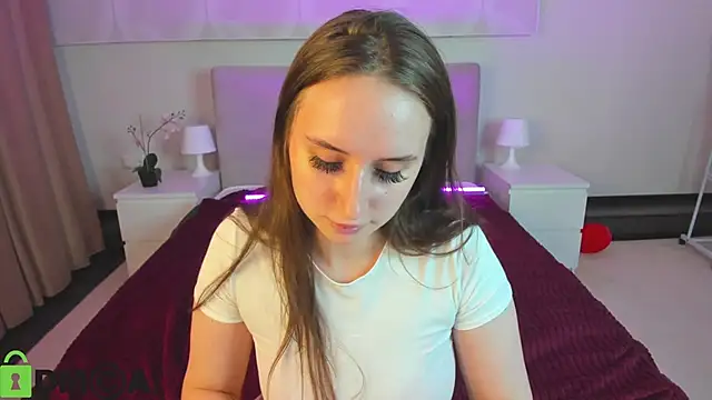 Kira__Sweet's cam snapshot