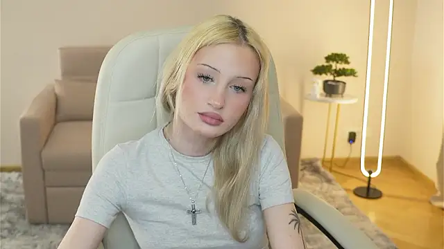 LolaStusse's cam snapshot