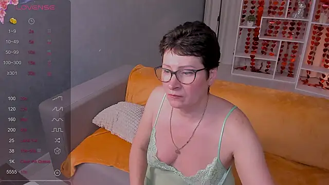 JennyMons's cam snapshot