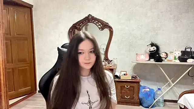 CrunchBerries's cam snapshot