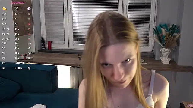 FranciscaGaring's cam snapshot