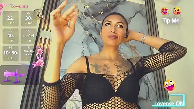 khiara_moretti live sex cam