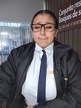 Cute_Penelope's cam snapshot