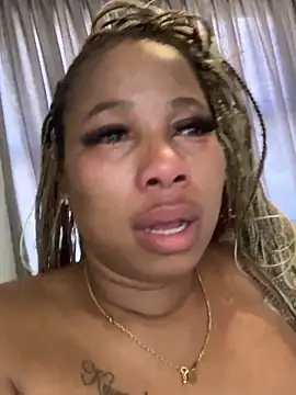 CurvyDesire1 live sex cam