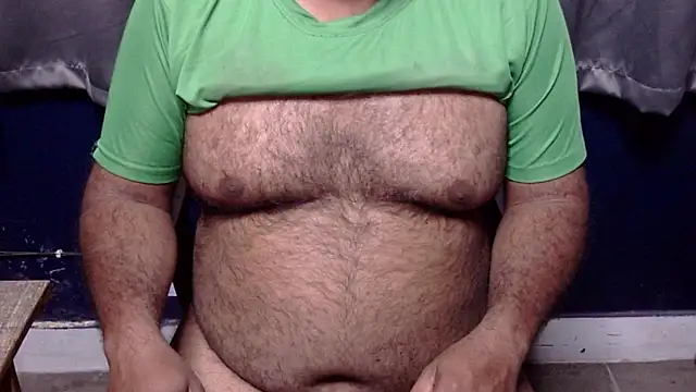 hairysubcub_70 live sex cam